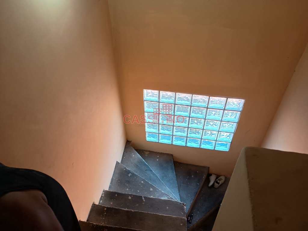 Sobrado em Cubatão, no bairro Vila Nova