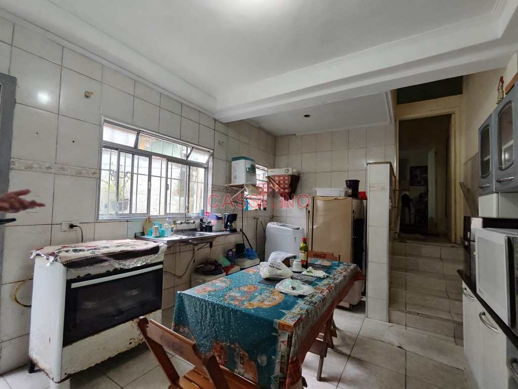 Casa em Cubatão, no bairro Jardim São Francisco