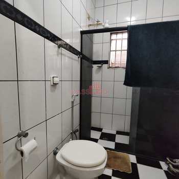 Casa em Cubatão, bairro Jardim São Francisco