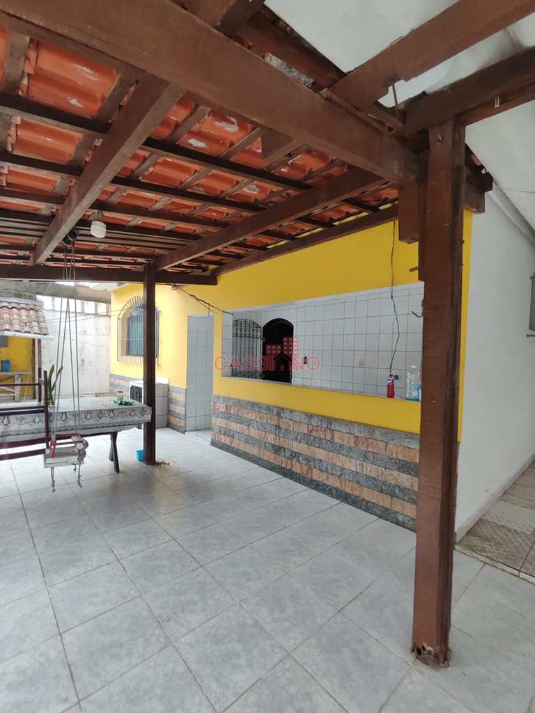 Sobrado em Cubatão, no bairro Vila Ponte Nova