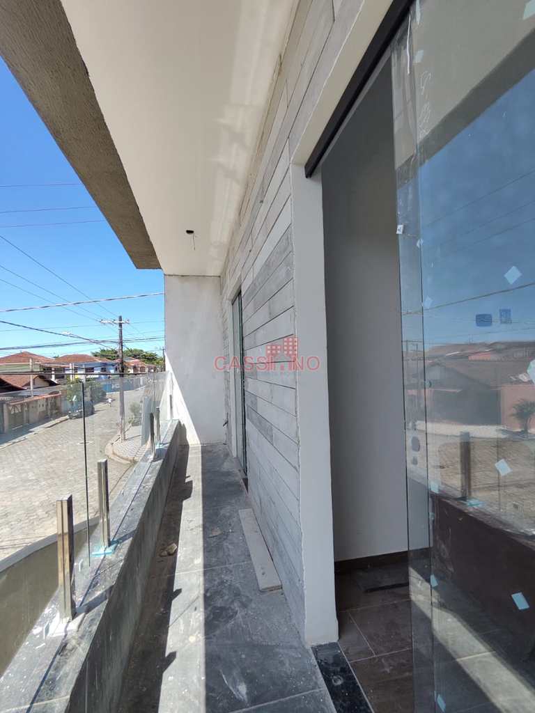 Sobrado em Cubatão, no bairro Vila Ponte Nova