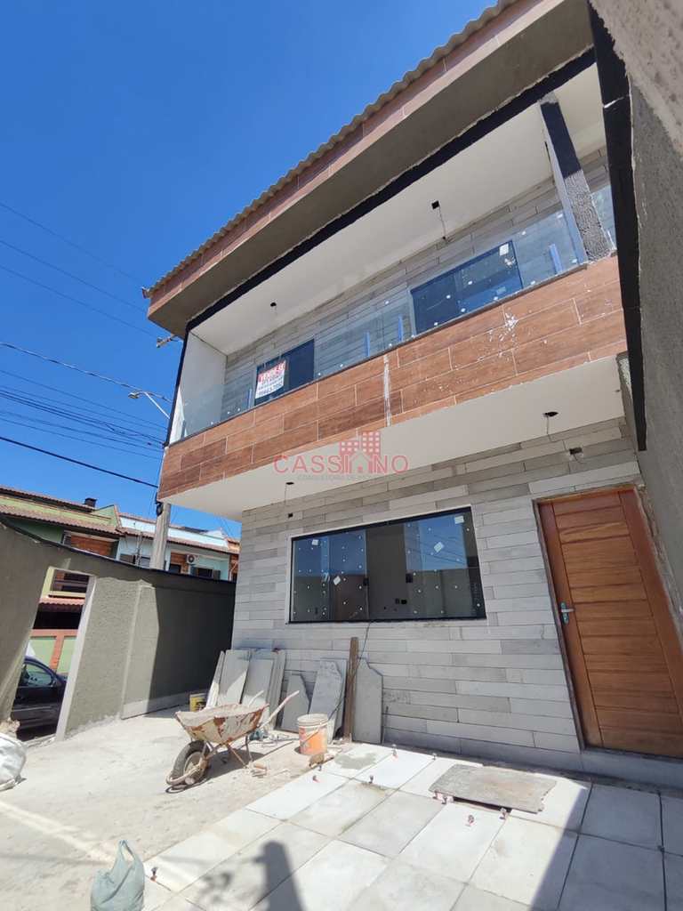 Sobrado em Cubatão, no bairro Vila Ponte Nova