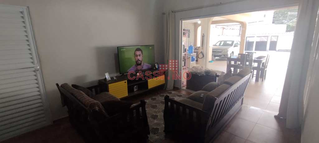 Casa em Cubatão, no bairro Vale Verde
