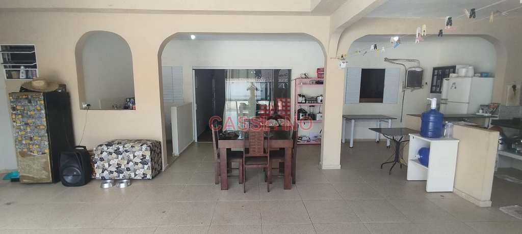 Casa em Cubatão, no bairro Vale Verde