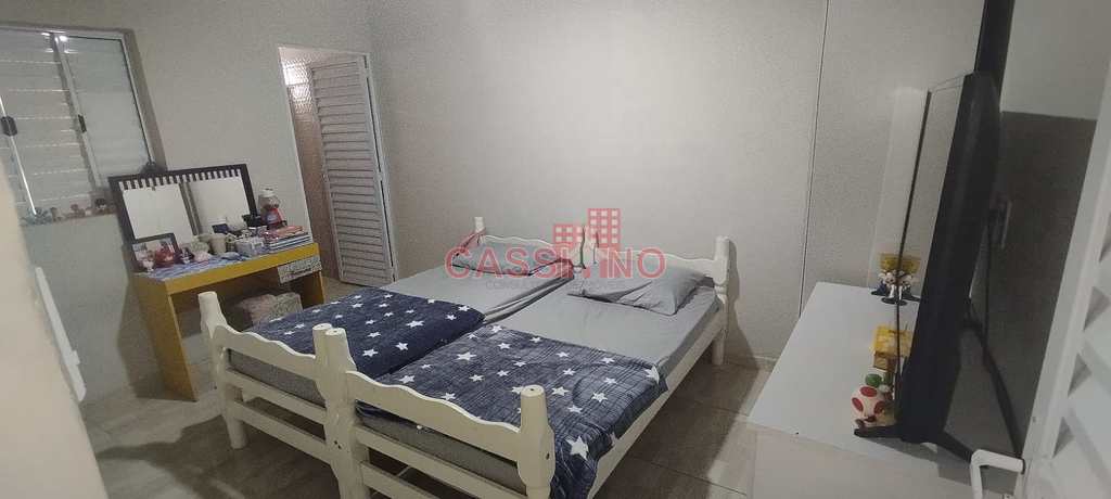 Casa em Cubatão, no bairro Vale Verde
