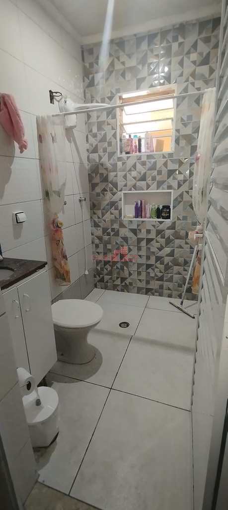Casa em Cubatão, no bairro Vale Verde