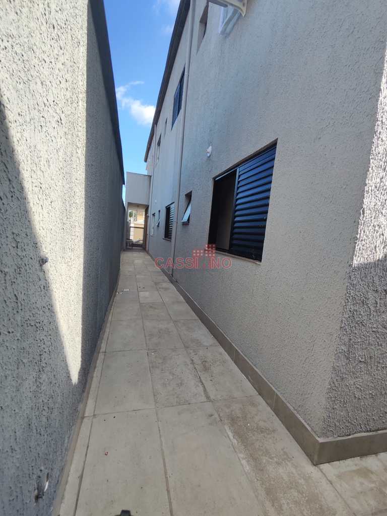 Casa em Cubatão, no bairro Vila Nova