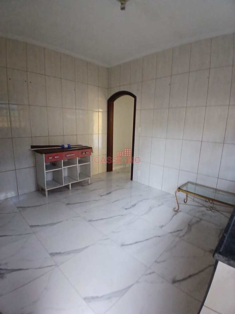 Casa em Cubatão, no bairro Vale Verde