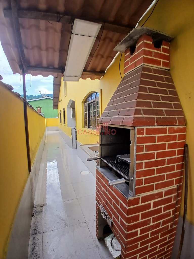 Casa em Cubatão, no bairro Vale Verde