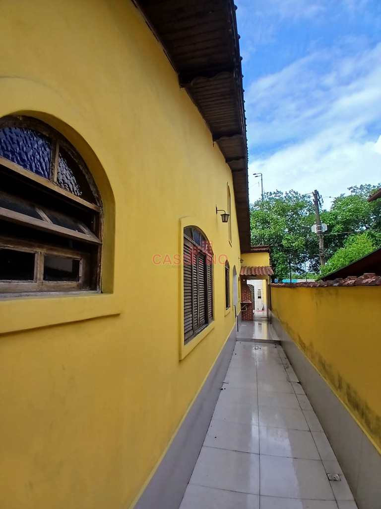 Casa em Cubatão, no bairro Vale Verde