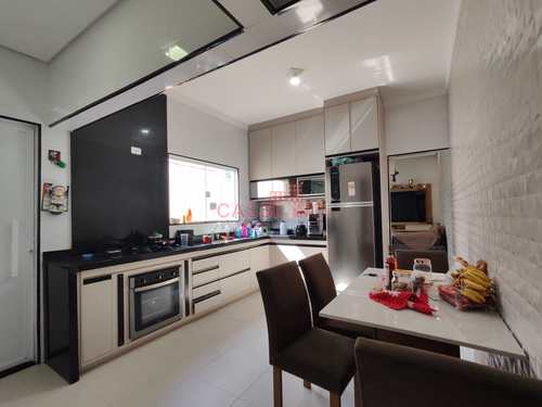 Casa, código 3038 em Cubatão, bairro Vila Nova