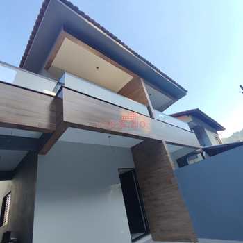 Casa em Cubatão, bairro Vale Verde