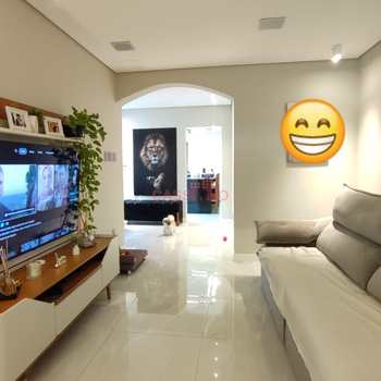 Casa em Cubatão, bairro Jardim Casqueiro