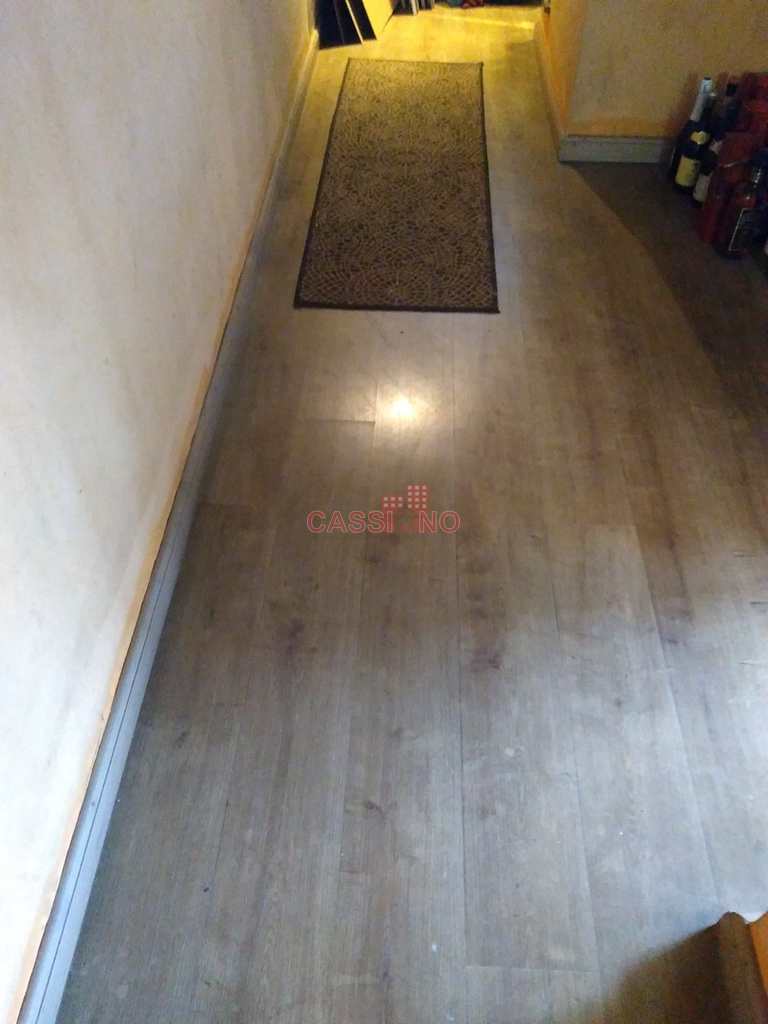 Sobrado em Cubatão, no bairro Vila Couto