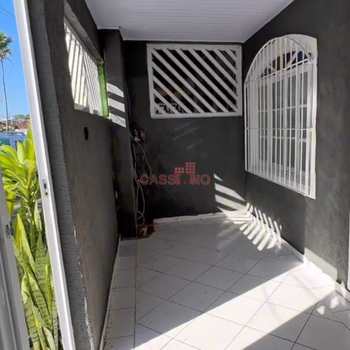 Casa em Praia Grande, bairro Jd Imperador