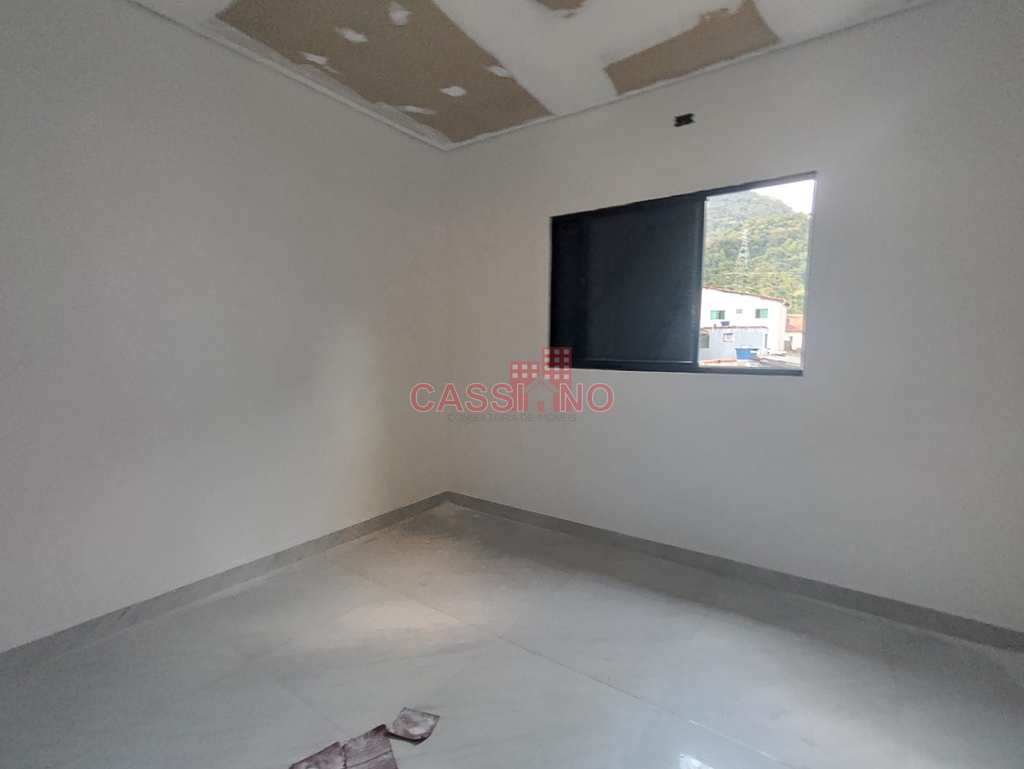 Casa em Cubatão, no bairro Vale Verde