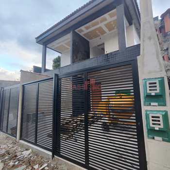 Casa em Cubatão, bairro Vale Verde