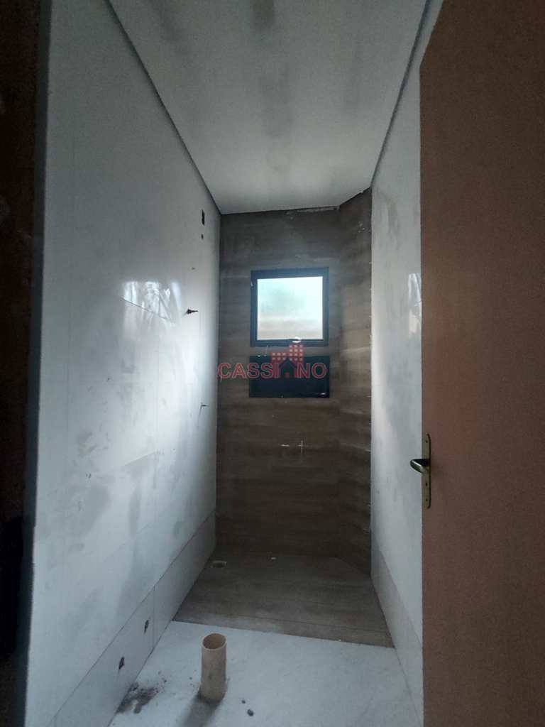 Casa em Cubatão, no bairro Vale Verde