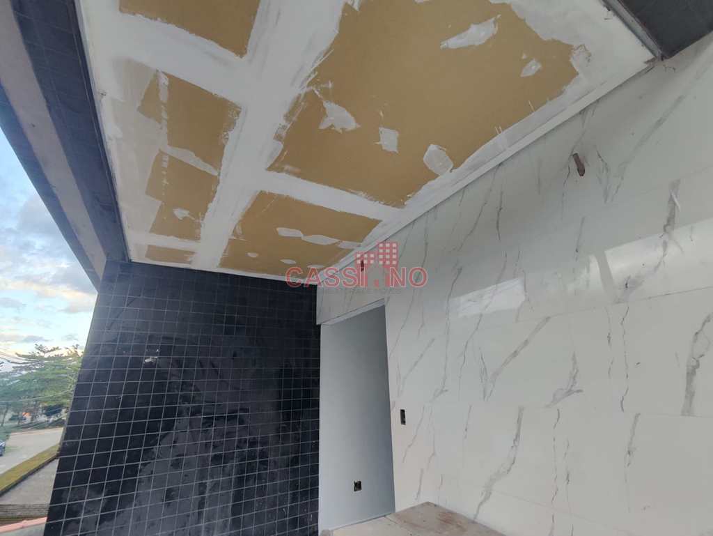 Casa em Cubatão, no bairro Vale Verde