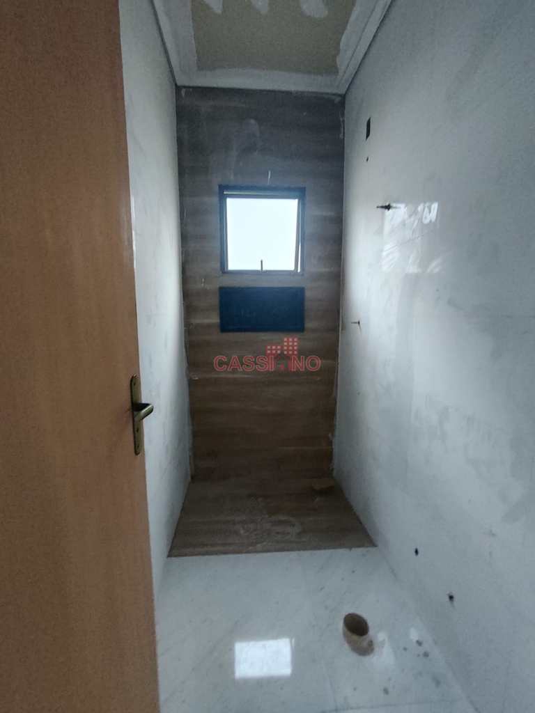 Casa em Cubatão, no bairro Vale Verde