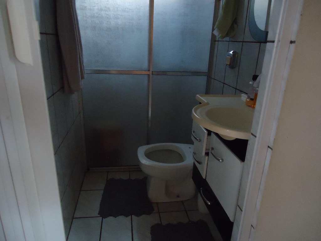 Casa em Jales, no bairro Conjunto Habitacional José Antonio Caparroz Bogaz II