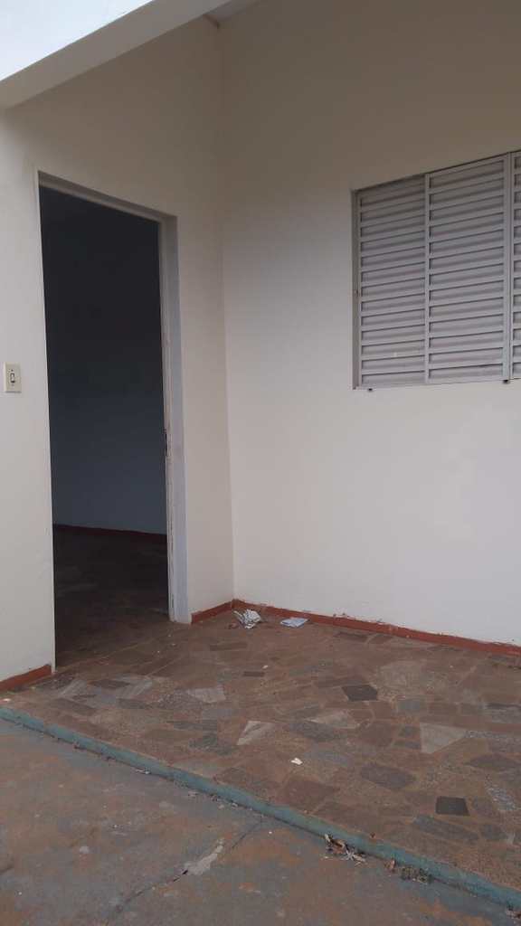 Casa em Jales, no bairro Jardim Primavera