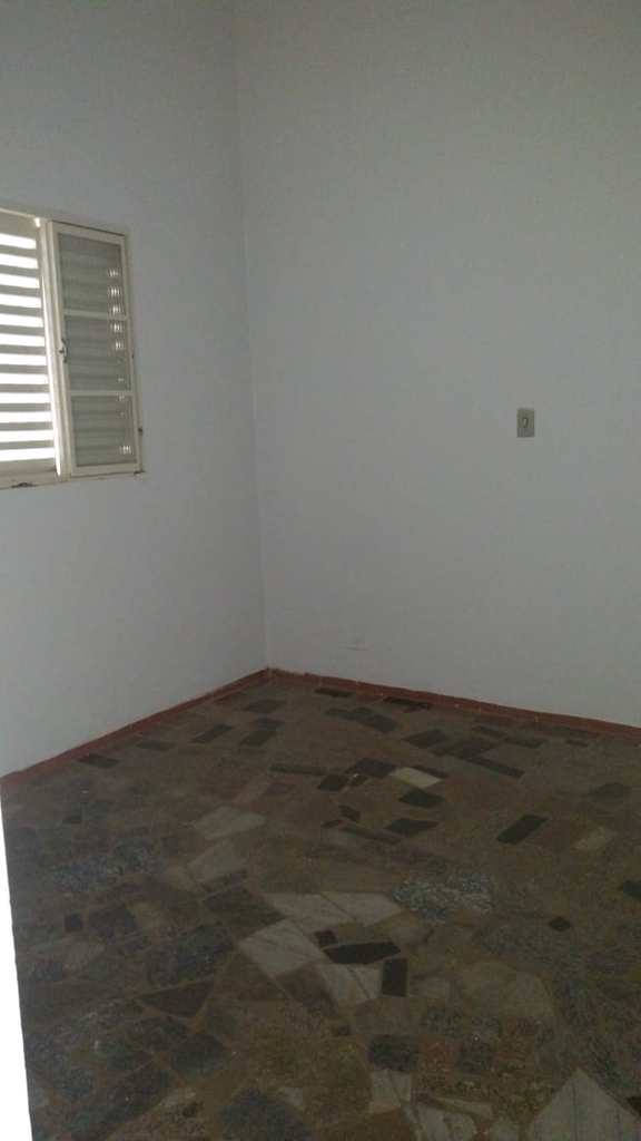 Casa em Jales, no bairro Jardim Primavera