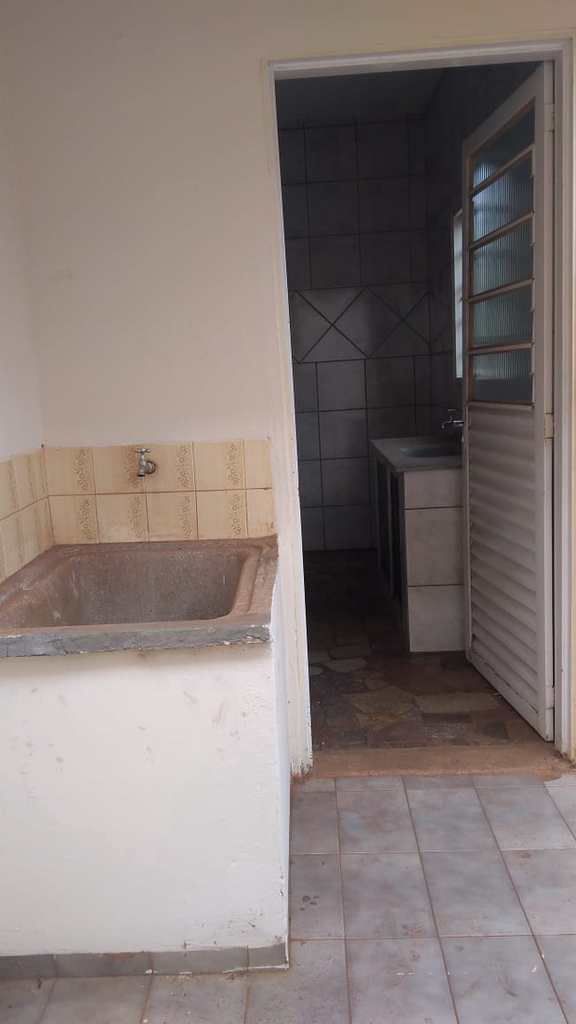 Casa em Jales, no bairro Jardim Primavera