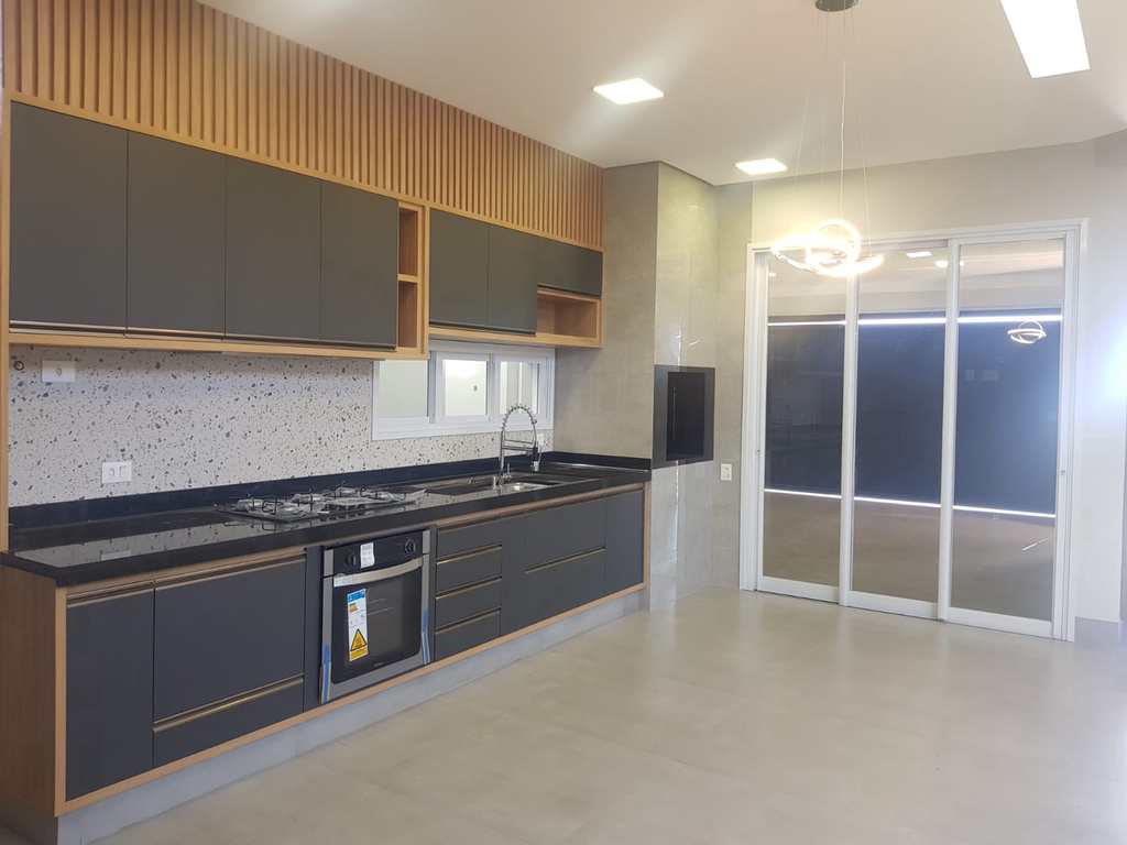 Casa em Jales, no bairro Residencial Maria Gabriela