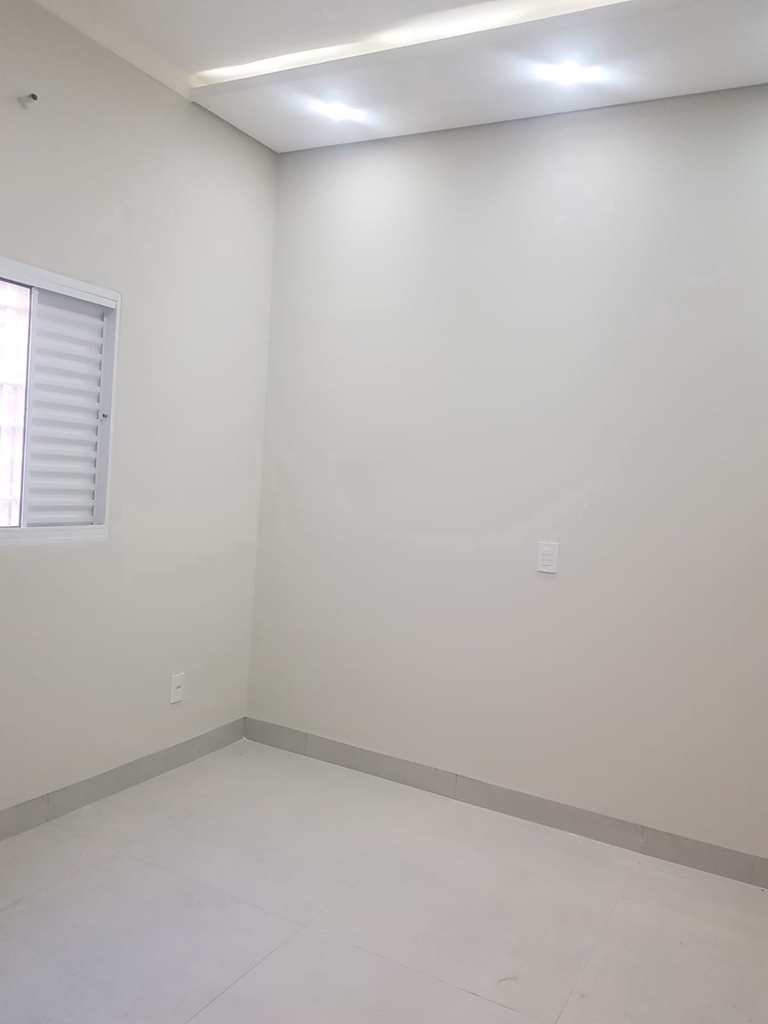 Casa em Jales, no bairro Residencial Vila Mariana