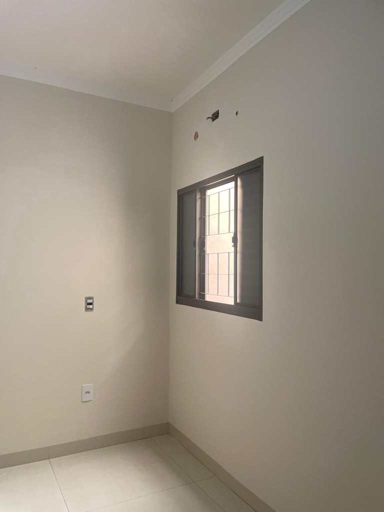 Casa em Jales, no bairro Jardim Santo Expedito