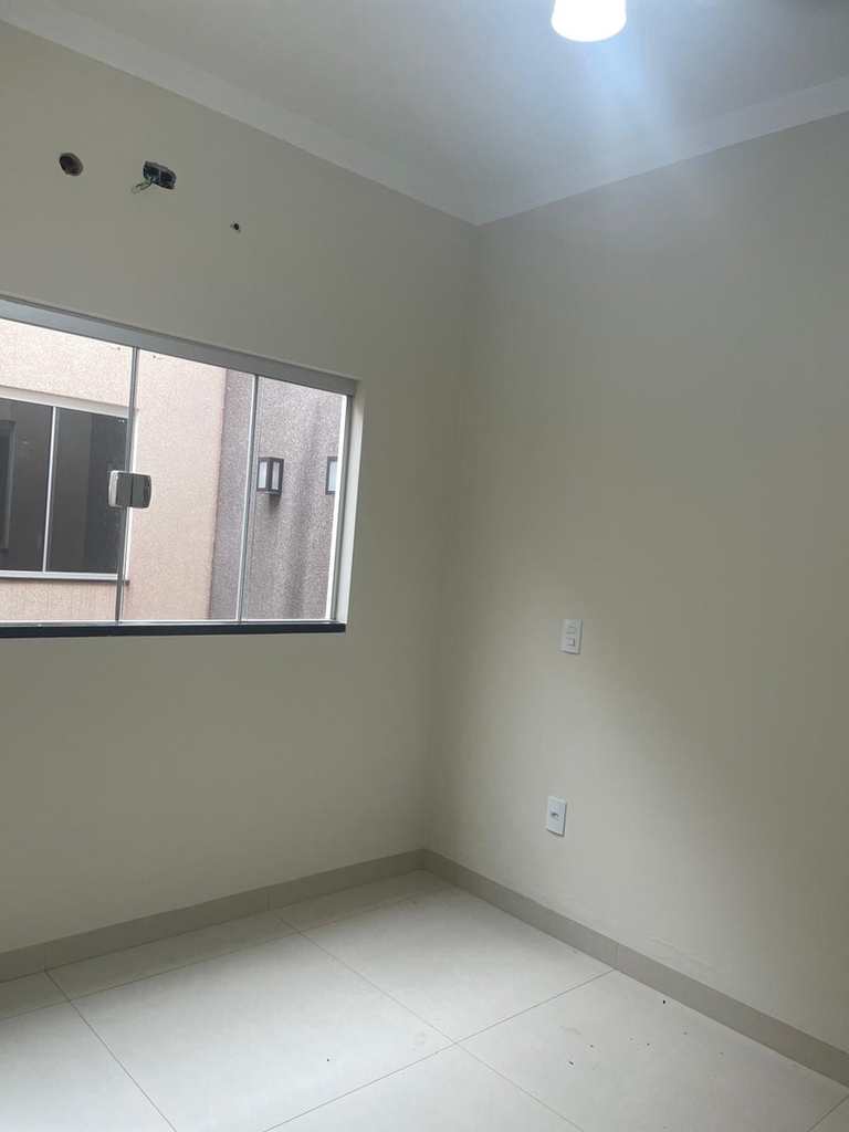 Casa em Jales, no bairro Jardim Santo Expedito