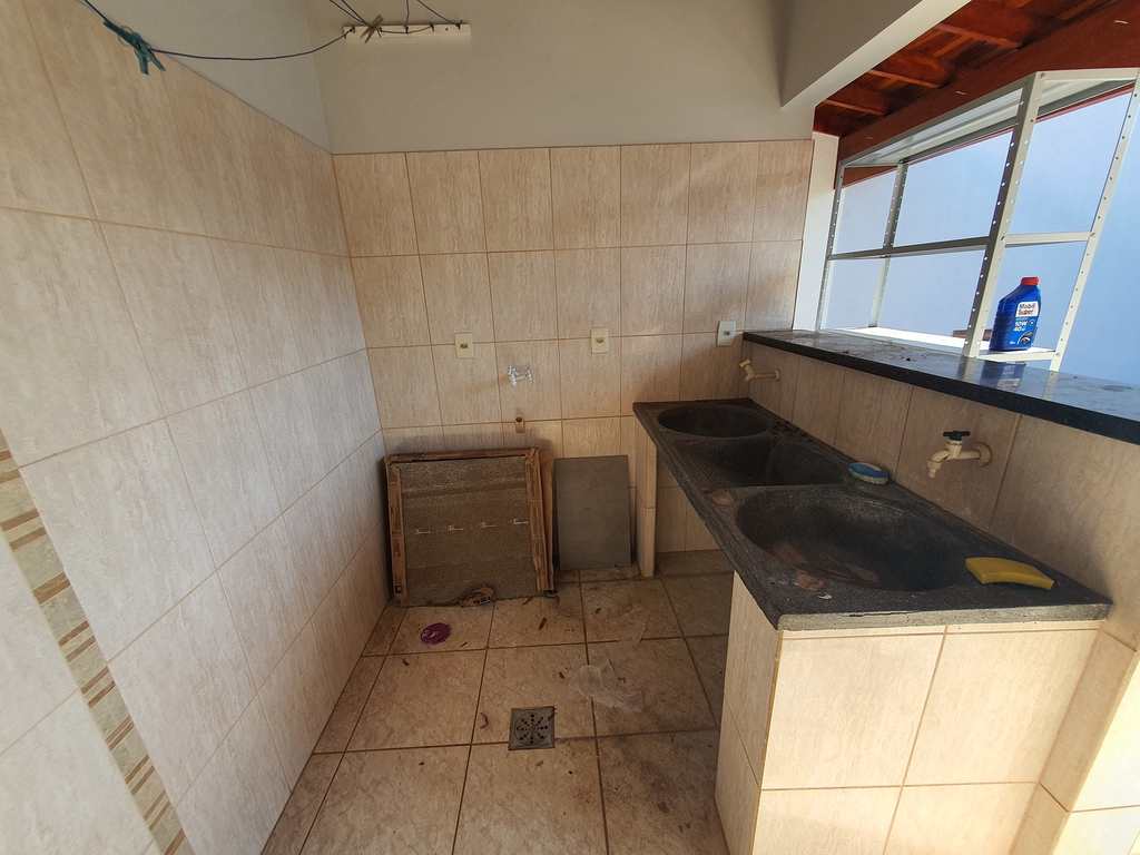 Casa em Jales, no bairro Jardim Monterey
