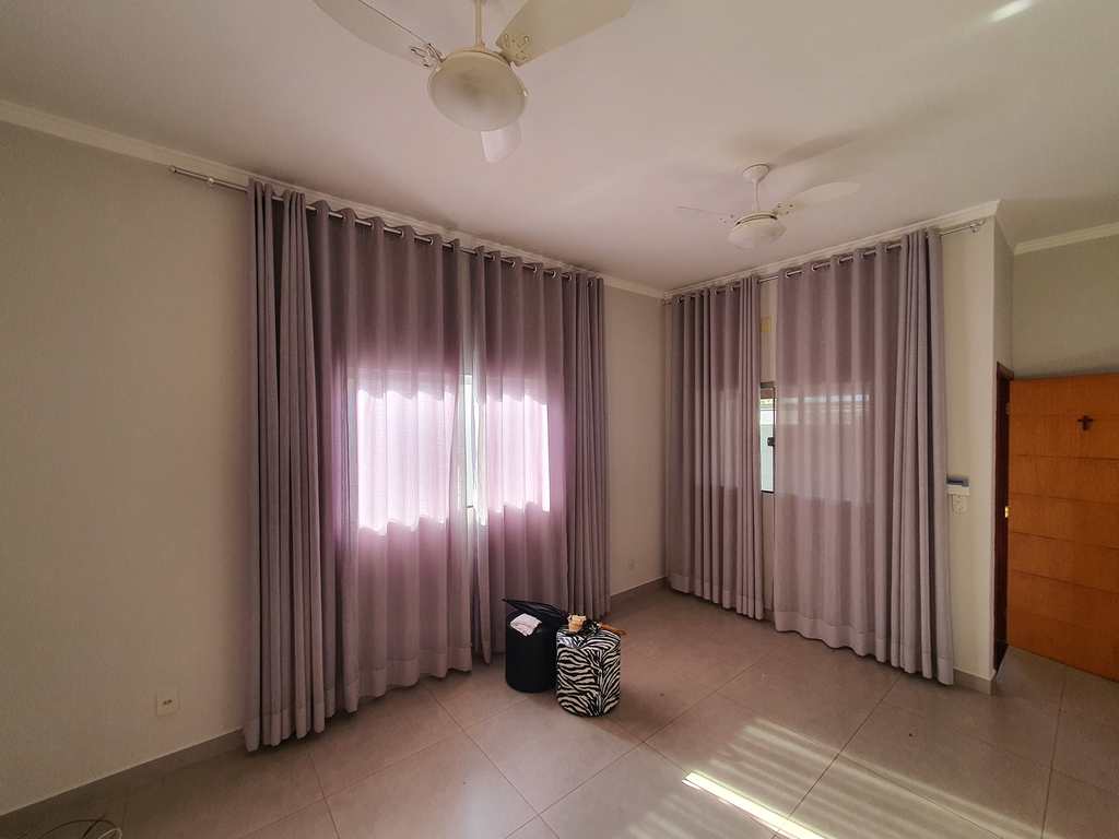 Casa em Jales, no bairro Jardim Monterey