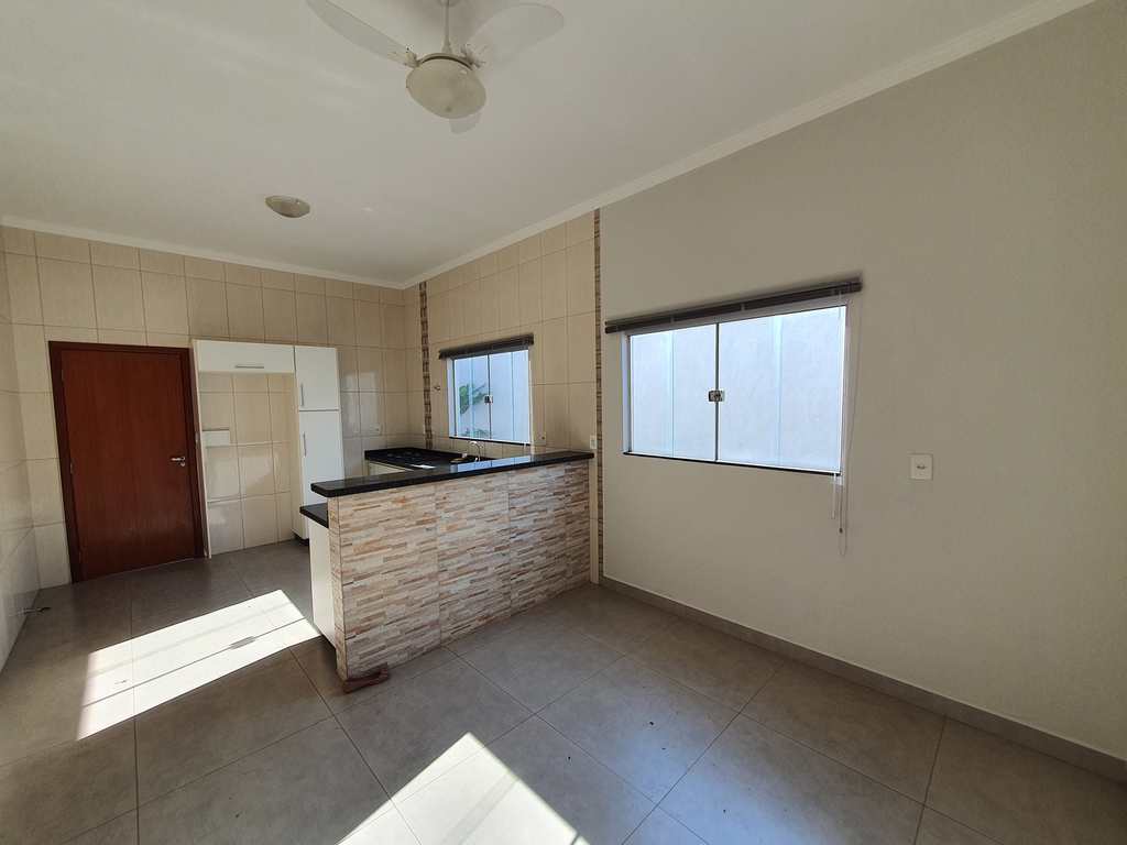 Casa em Jales, no bairro Jardim Monterey
