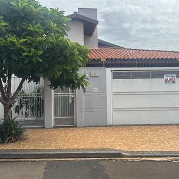 Casa em Jales, bairro Jardim Monterey