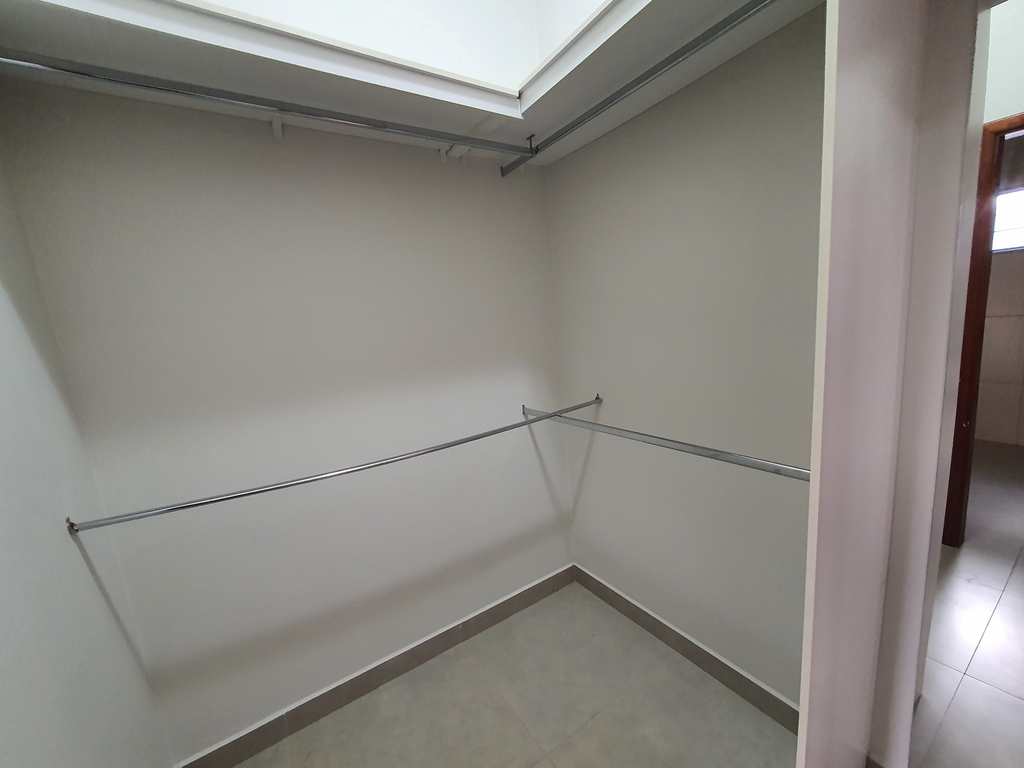 Casa em Jales, no bairro Jardim Monterey
