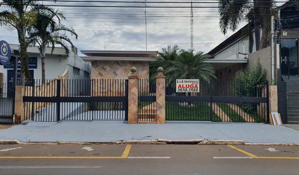 Casa Comercial em Jales, bairro Centro