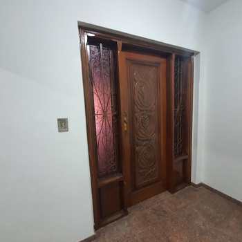 Apartamento em Jales, bairro Centro