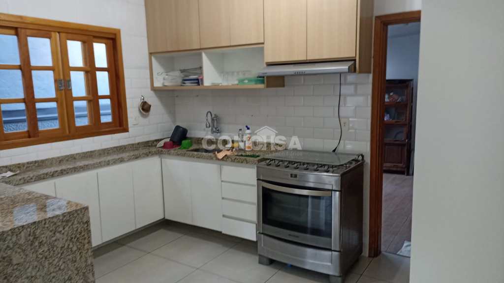 Casa Comercial em São Paulo, no bairro Indianópolis