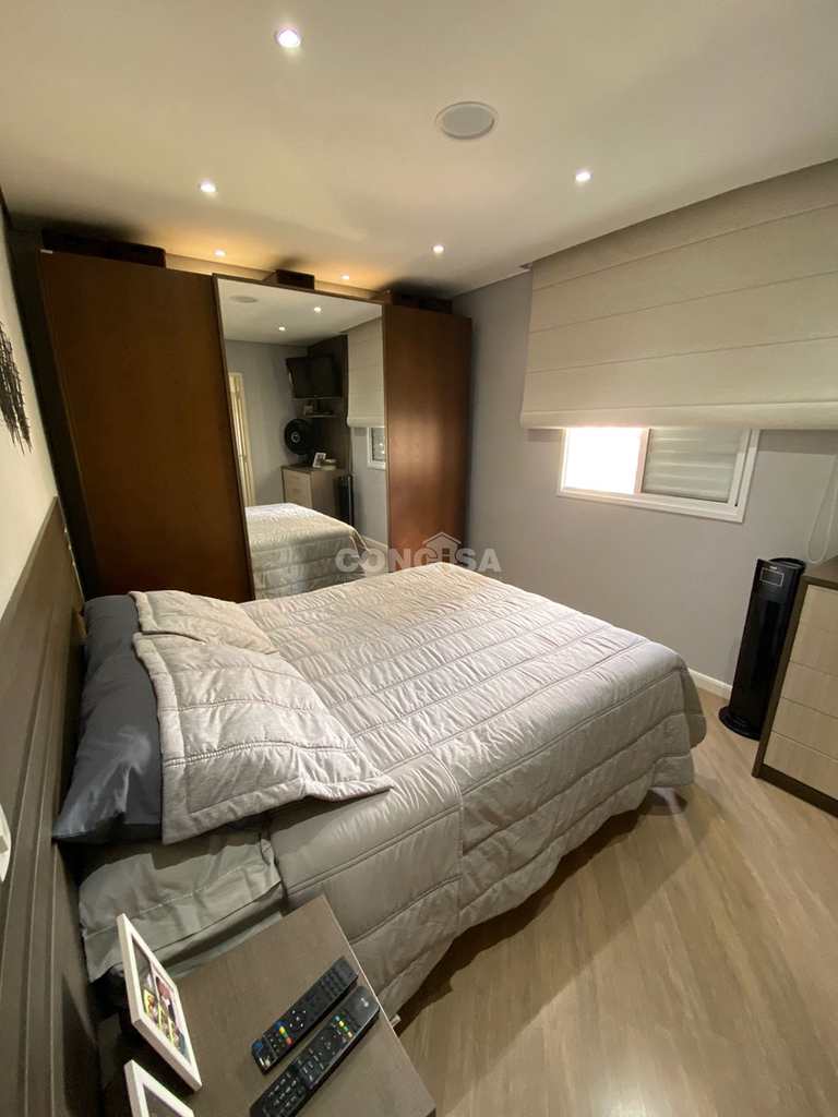 Apartamento em Barueri, no bairro Jardim Tupanci