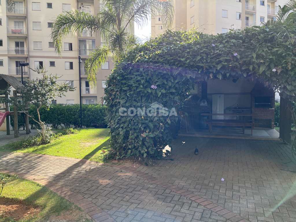 Apartamento em Barueri, no bairro Jardim Tupanci