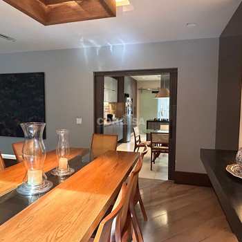 Apartamento em São Paulo, bairro Campo Belo