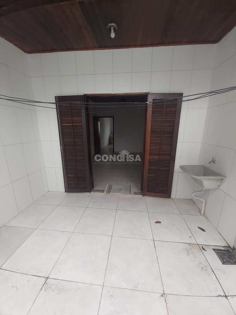 Casa de Condomínio em Caraguatatuba, no bairro Jardim Porto Novo