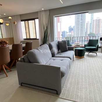 Apartamento em São Paulo, bairro Tatuapé