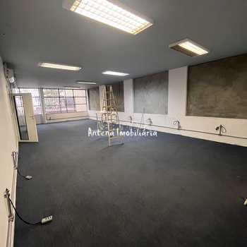 Prédio Comercial em São Paulo, bairro Santa Cecília