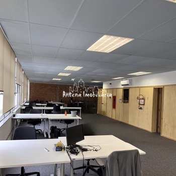 Prédio Comercial em São Paulo, bairro Santa Cecília