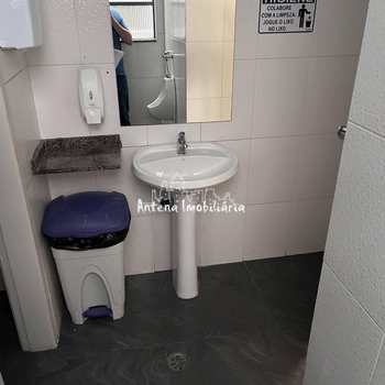 Prédio Comercial em São Paulo, bairro Santa Cecília