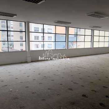 Prédio Comercial em São Paulo, bairro Santa Cecília