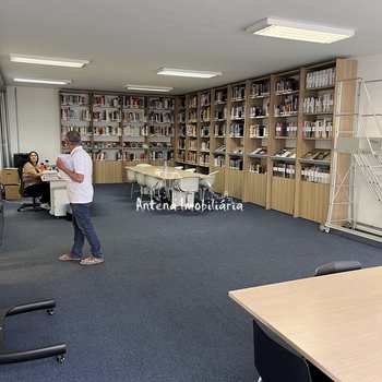 Prédio Comercial em São Paulo, bairro Santa Cecília